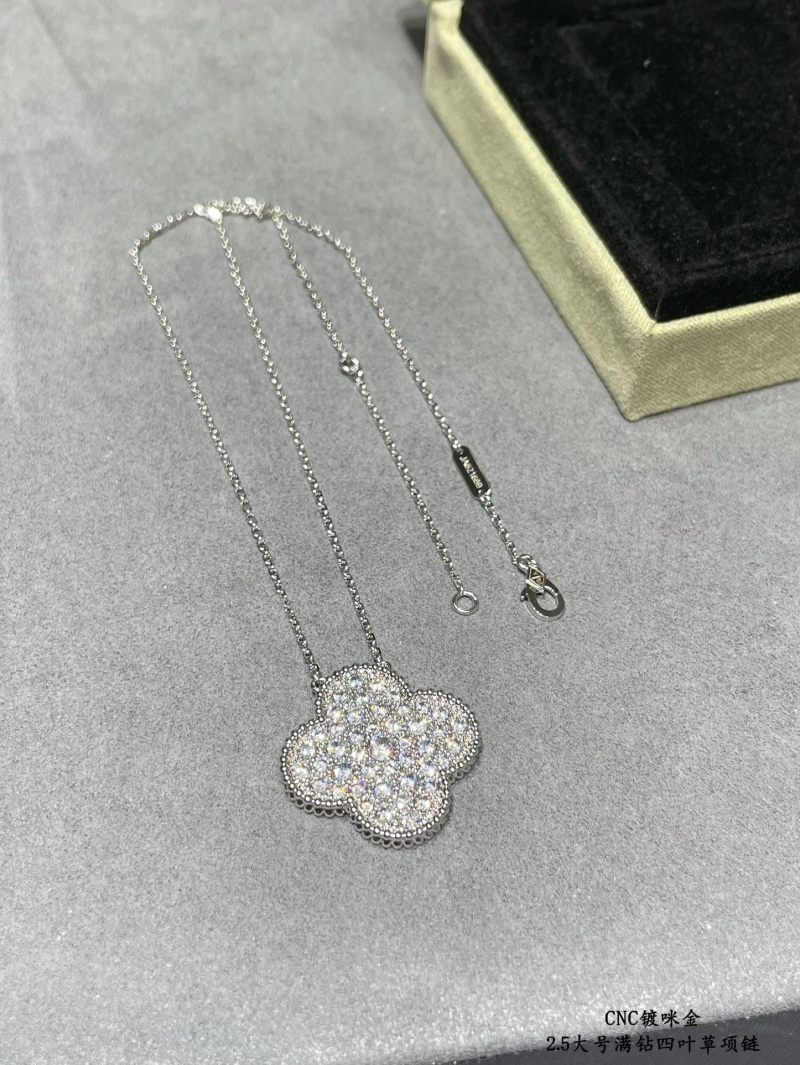 Vca Necklaces